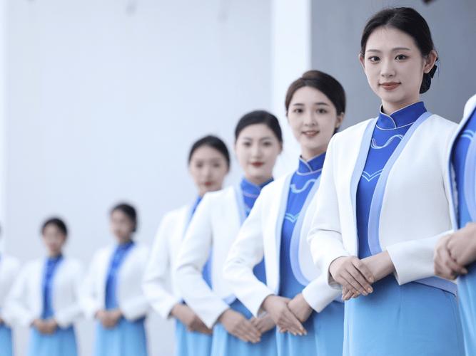 禮尚往來，愛傳萬家 浙江傳媒學院禮儀公益服務團的文明實踐